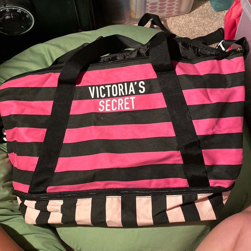 Victoria secret travel bag